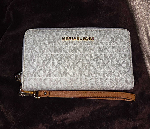 Michael kors logo - michael, zip-around