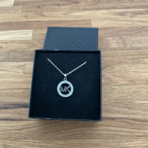Michael kors disc pendant - michael,