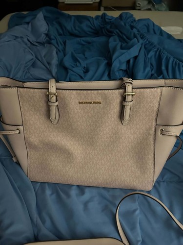 Michael kors hand bag - bag,